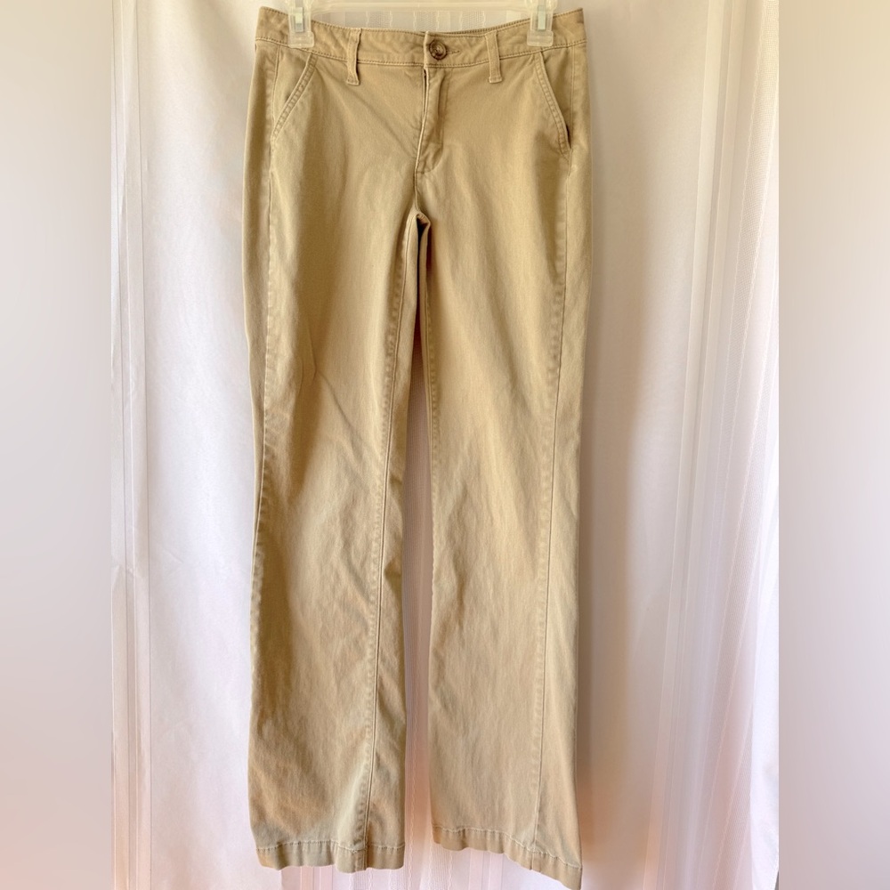 Aeropostale Classic Bootcut Khaki Pants Size 2 Regular EUC